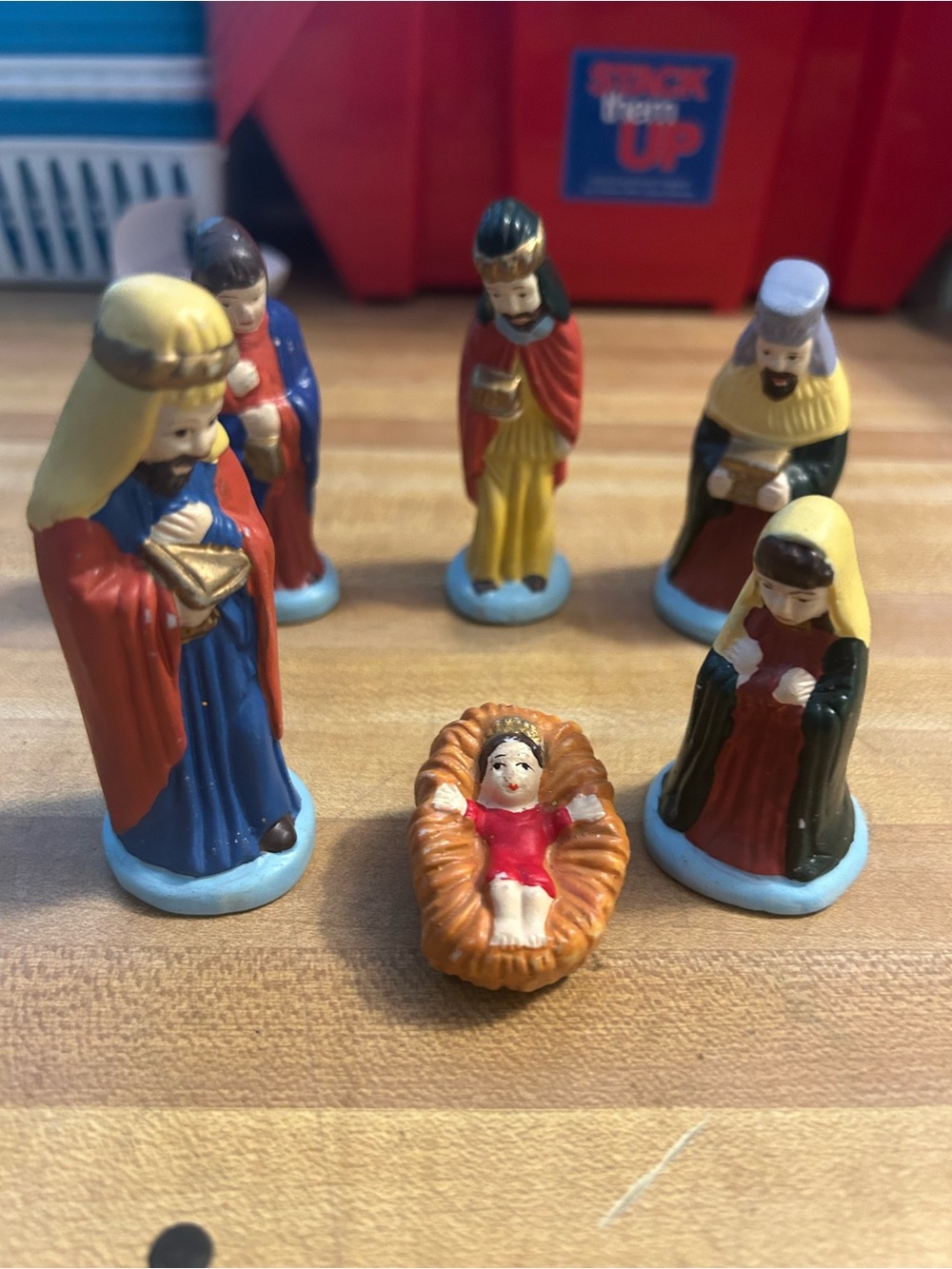 Nativity Figure Set - Assorted Colors - Picture 2 of 9
